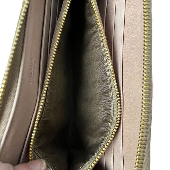 Prada Women's Light Pink Zip-Around Wallet - Picture 8 of 10